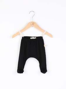 Baby wear: merino foot pants