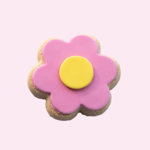 Bulk Cafe Shortbread Daisy Pink 58g 6pk BAG