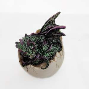 Green Dragon in Egg (med)