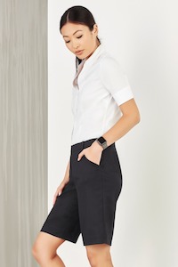 Business service: Womens Comfort Waist Cargo Short