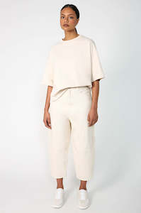 Womenswear: ahead jean / ecru natural