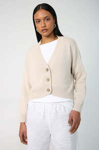 Womenswear: observe cardi / natural