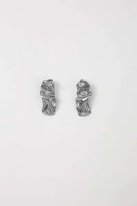 Womenswear: ripple earring / silver