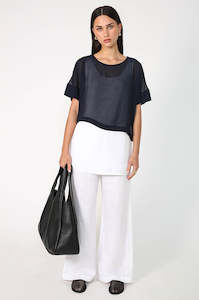 Womenswear: follow crop / blue noir