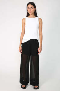 Womenswear: lucid pant / black