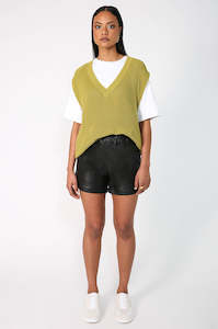 Womenswear: lineate vest / pistachio green