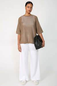 Womenswear: quick turning top / camel brown