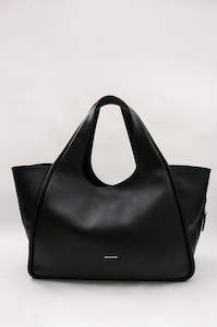 Womenswear: deduce tote bag / black|gold