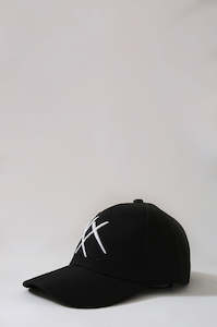 Womenswear: xx cap / black|white