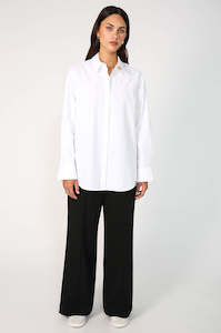 unbutton shirt / white