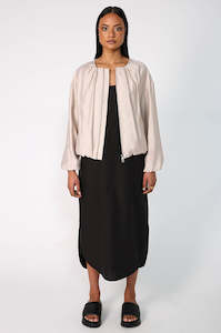 Womenswear: coherent jacket / natural