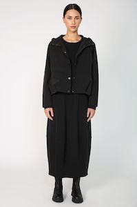 Womenswear: finish hooded jacket / black