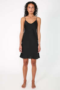 Womenswear: edit slip / black