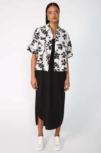 Womenswear: carved shirt / natural|chocolate floral