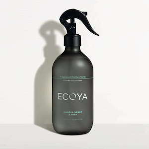 Kitchenware: Juniper Berry & Mint Fragranced Surface Spray 450ml