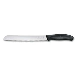 Kitchenware: Bread Knife Black 21cm