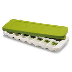 Kitchenware: QuickSnap Plus Ice-Cube Tray with Stackable Lid