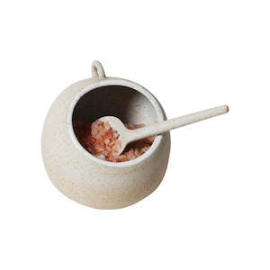 Kitchenware: Garden to Table Salt Pig