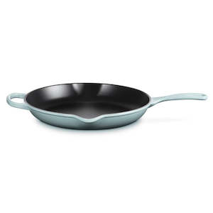 Signature Round Skillet Sea Salt