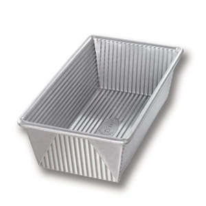 Kitchenware: Large Loaf Pan 1.5lb