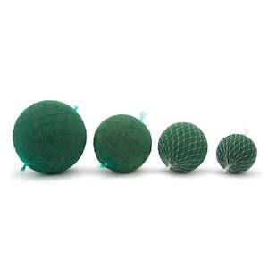 Oasis Floral Foam Sphere Wet w/Net 15cm - Green (1015N)