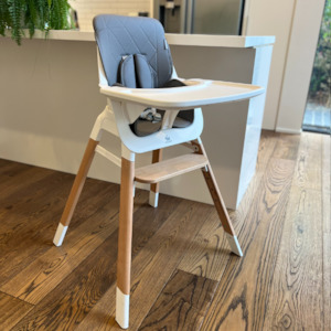 The MOOSE TED Highchair & Stool