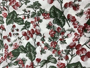 Products: 100% Patterned Dress Cotton – CT10 – Raspberries on crisp White background – 100% Cotton – 150cm wide – per mtr