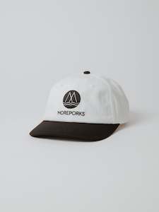 Six Panels: Trademark Six-Panel - White/Black