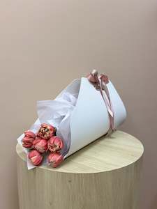 Florist: Tulip Carry-Bag