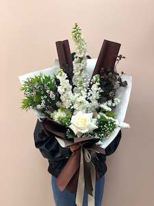 Florist: Crisp White Bouquet