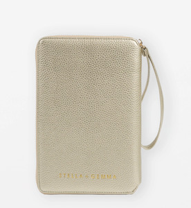 Gift: Getaway Travel Wallet - Gold