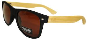 Moana Rd Sunnies-Blk, Plain Arms, Brown Lens