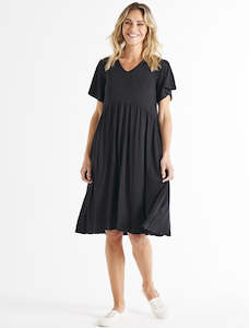 Womenswear: Donna Dress Black