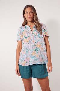 Womenswear: Botanical Blouse Salt Hydrangea