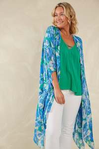 Womenswear: Lipari Cape Petali