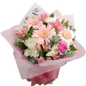 Florist: Blushing Beauty