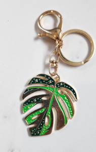 Monstera keyring