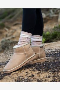 Snow: CLASSIC MINI WARM BOOT - SAND