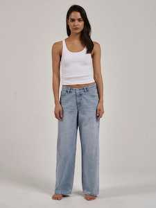 W Pants: THRILLS BILLIE LOW JEAN - LIGHT ASH BLUE