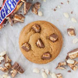 Biscuit: Snickers Bar Cookie