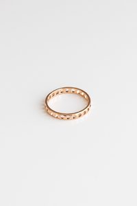 Womenswear: Stilen Esme Ring