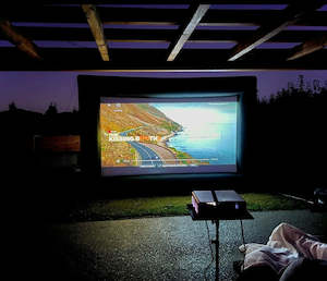 Electrical goods: Standard Inflatable Screen Bundle