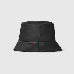 Gucci Black Nylon bucket hat with Gucci logo