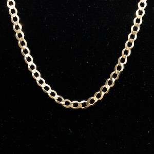 Jewellery: 9ct Gold Curb Link Chain 130 Gauge