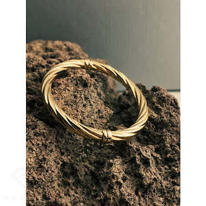 Bracelet: Special $999 Italian Hollow Twist Bangle