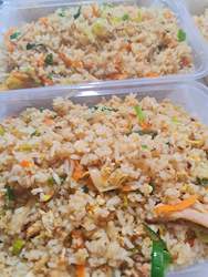 Lunch Fried Rice w. Free 330ml Soft Drink (Coca-Cola /L&P / Sprite/Fanta)