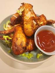 Spicy chicken wings (6 pieces)