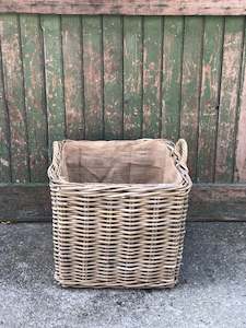 Medium Square Lined Basket