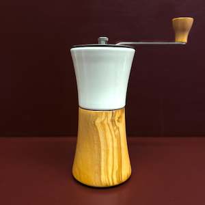 Hario coffee grinder - Olive wood