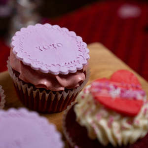 Cake: Red Velvet Valentine's Cupcakes (x4)